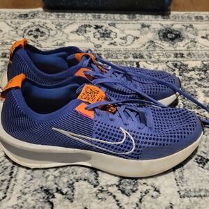 Nike Vibrant Blue and Orange Running Shoes